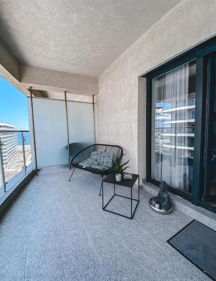 Luxury Studio V Apartment